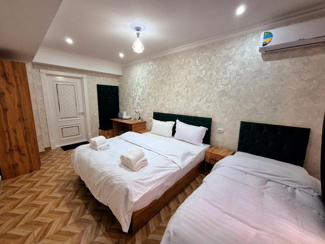 Samarkand Imron Hotel Exterior foto
